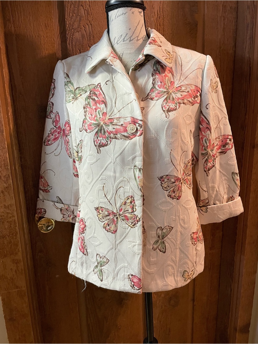 Alfred Dunner White Button-Front Jacket with Coral Pink & Green Butterfly Print